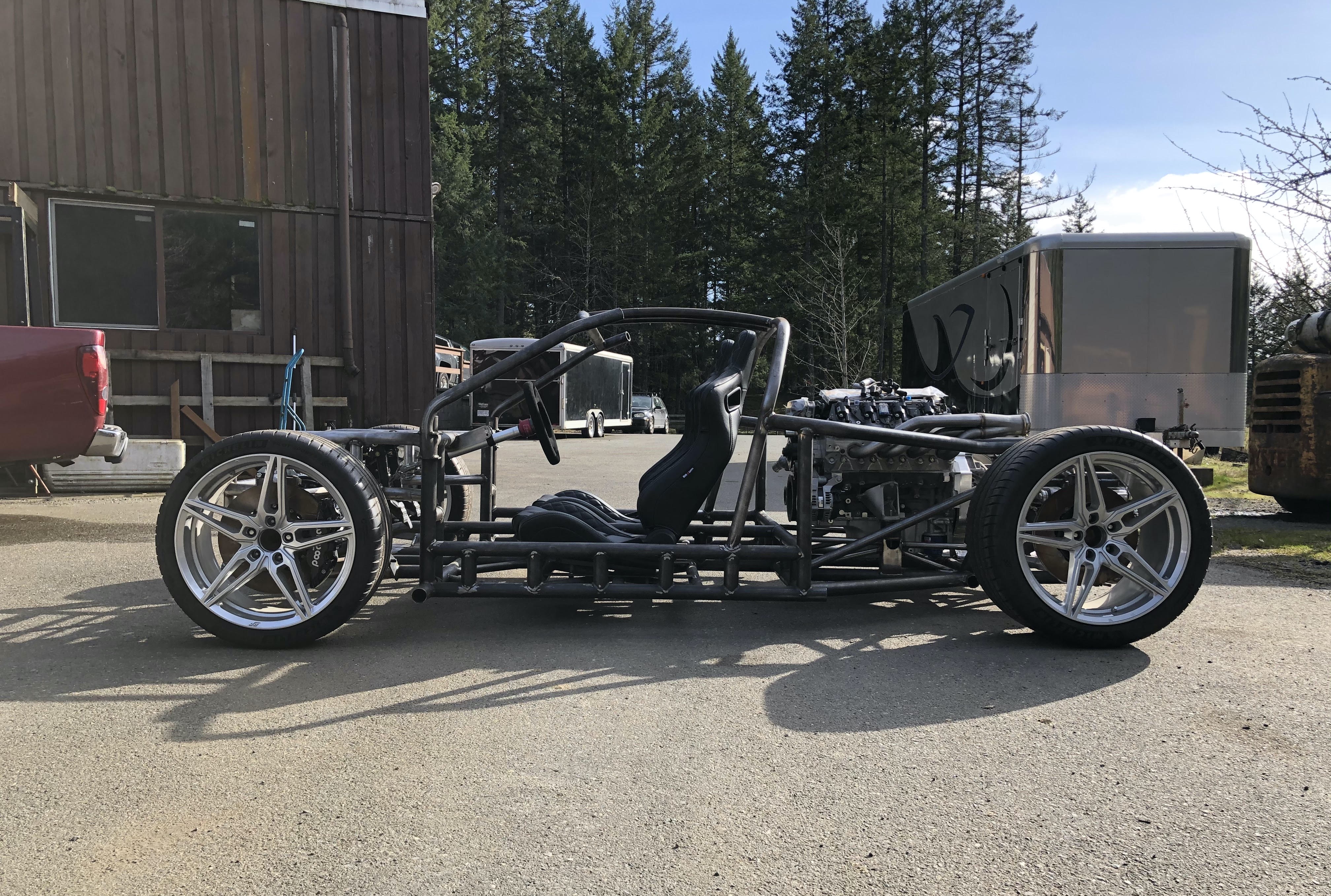 Rolling chassis